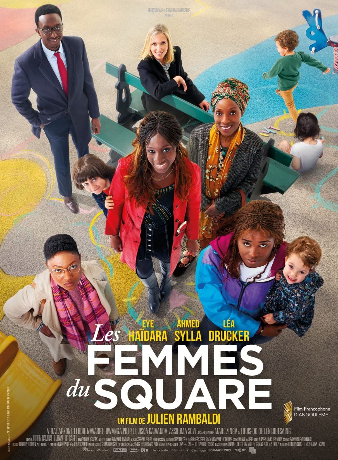 Les femmes du square 2022 Hindi Dubbed (Unofficial) CAMRip download full movie