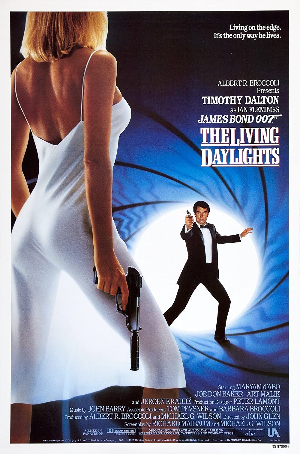 poster of The Living Daylights (1987) Hindi Dubbed BluRay